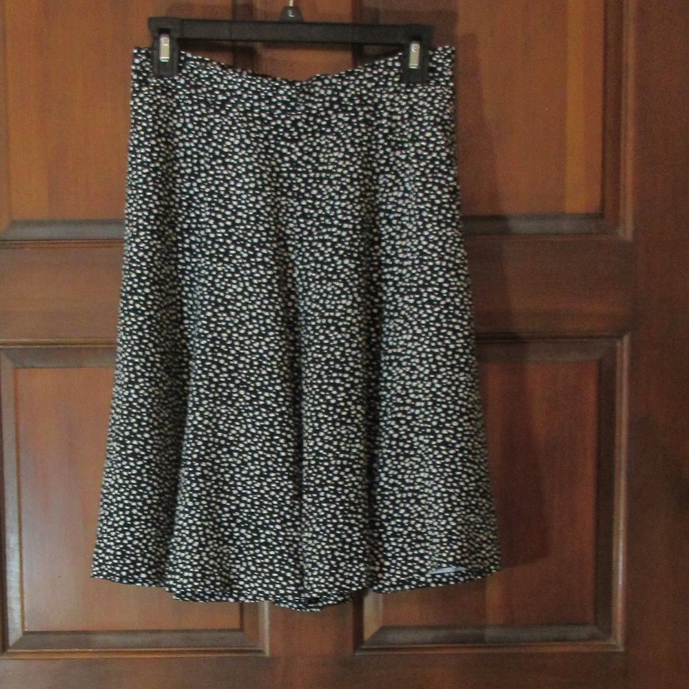 Black White Skaters Skirt 10P
